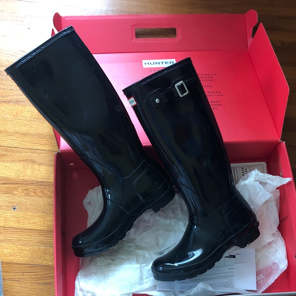 Hunter Glossy Black Tall Boots